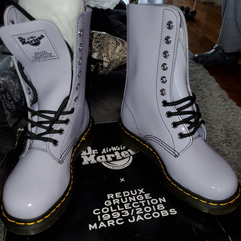 Gorgeous Auth Rare Dr. Martens 1490 boots